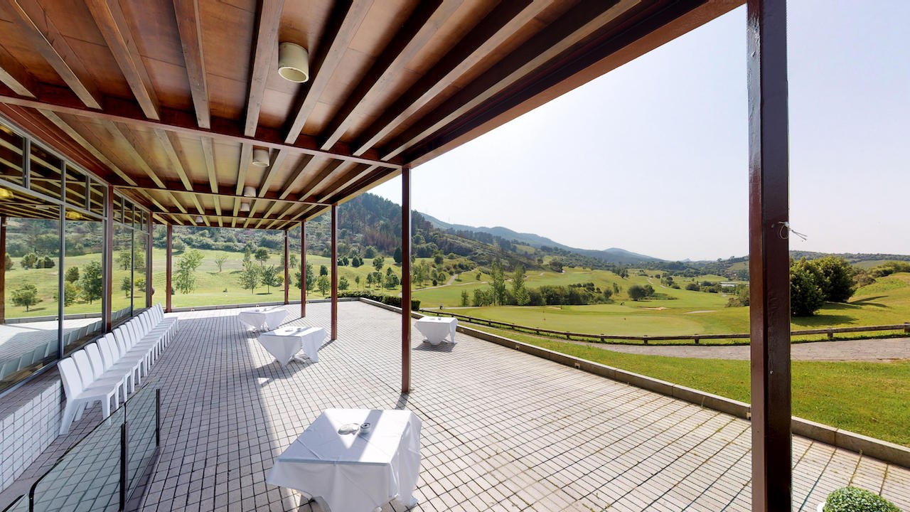 Casa club e instalaciones Campo de golf - Meaztegi Golf.- Bizkaia · Bilbao 0112