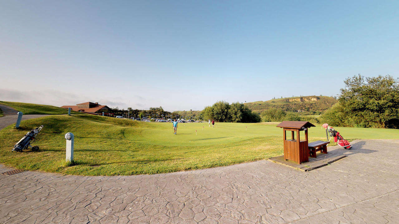 Casa club e instalaciones Campo de golf - Meaztegi Golf.- Bizkaia · Bilbao 0155