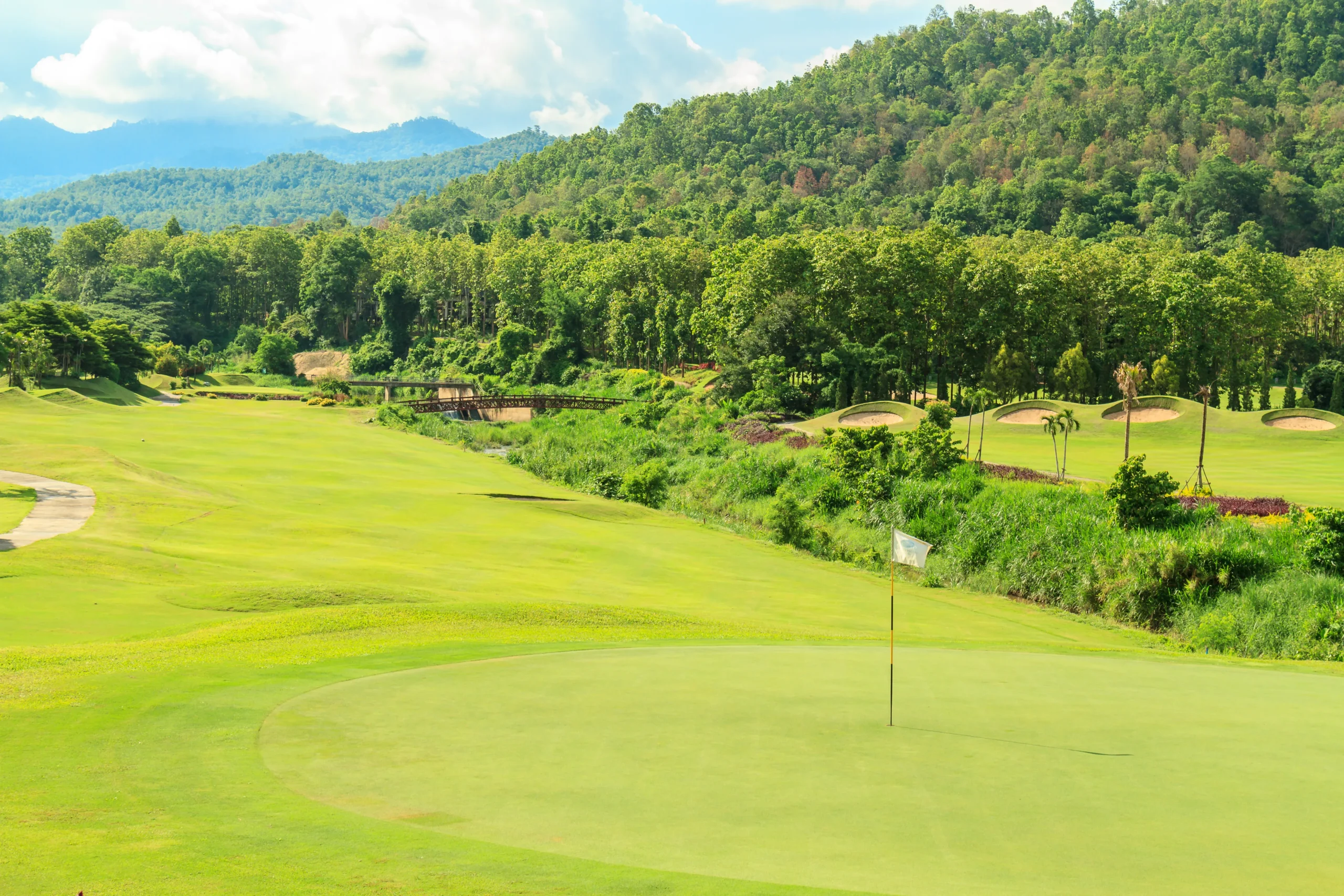 El campo de golf público diseñado por Seve Ballesteros, Meaztegi Golf
