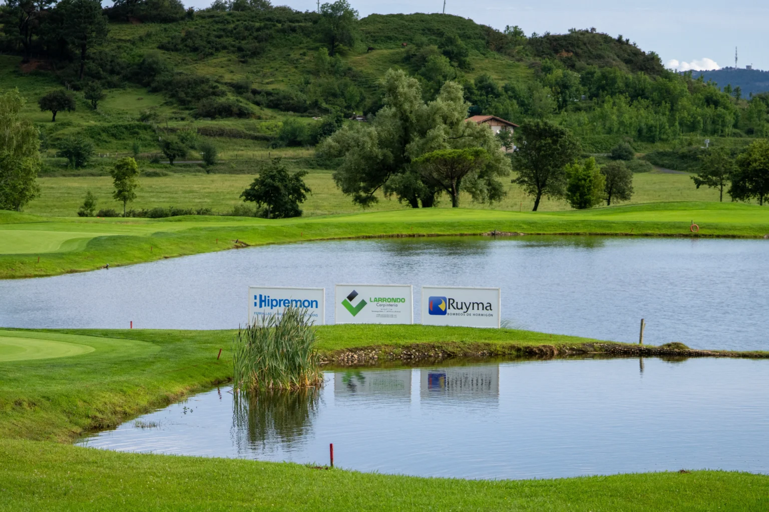 Golf en la naturaleza vasca, Meaztegi Golf