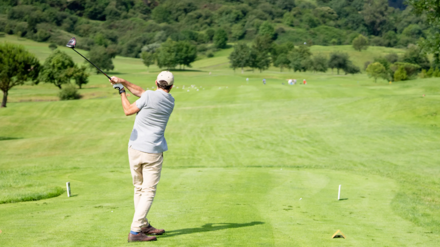 Pitch & Putt y prácticas, aprovecha las instalaciones de Meaztegi