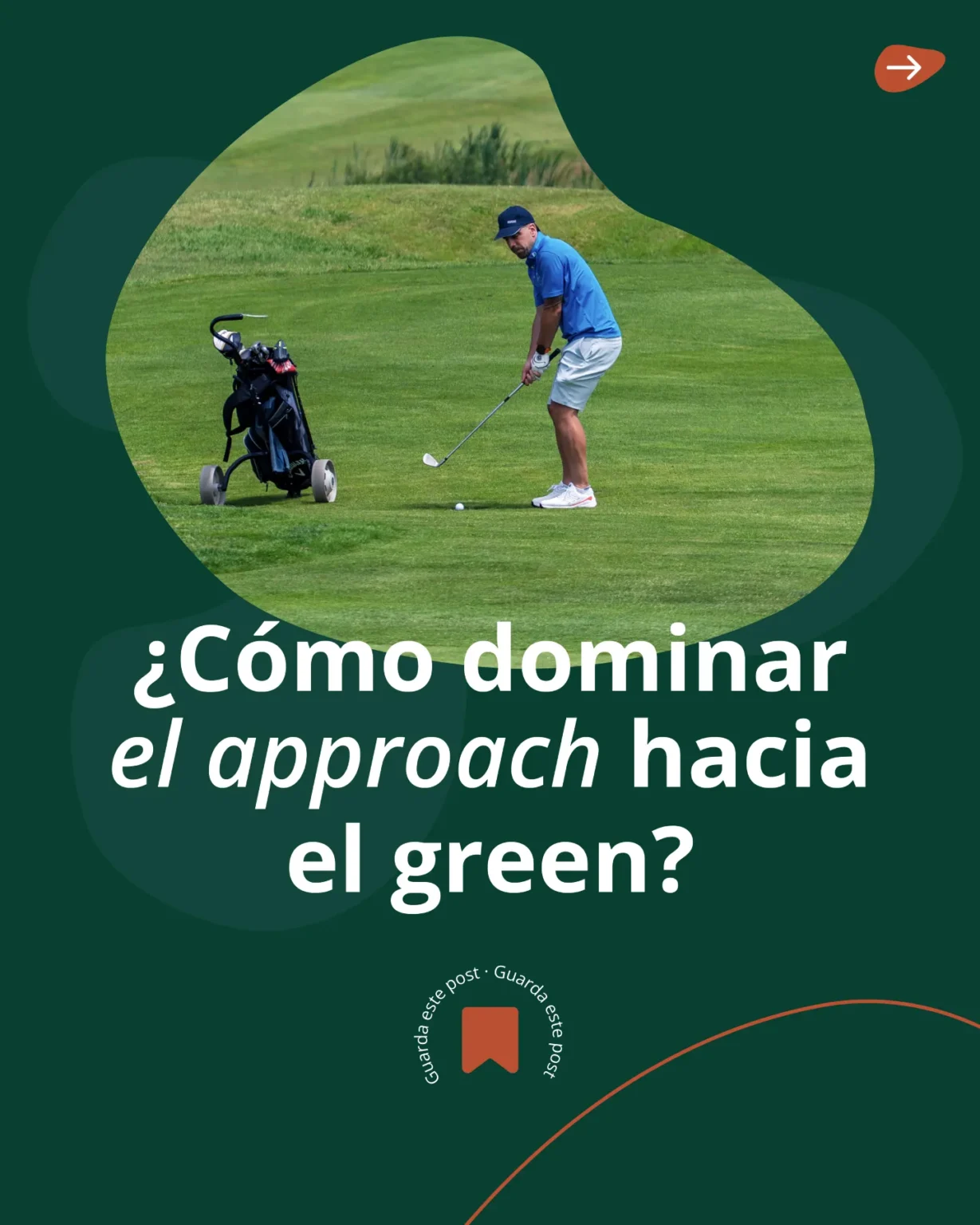 Golfista ejecutando un golpe de aproximación hacia el green en Meaztegi Golf, Bizkaia